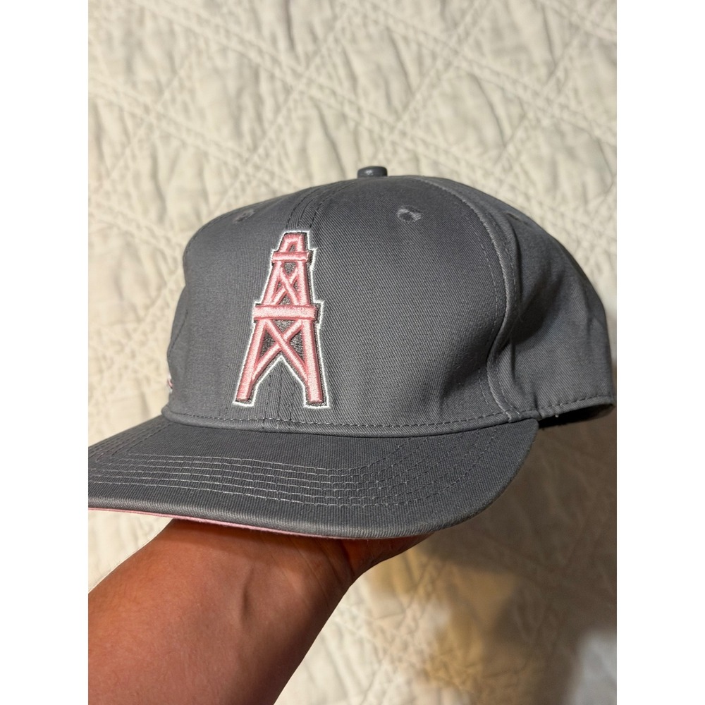 Pro Standard Houston Oilers NFL Snapback Hat Grey Pink Oil Derrick Logo Cap